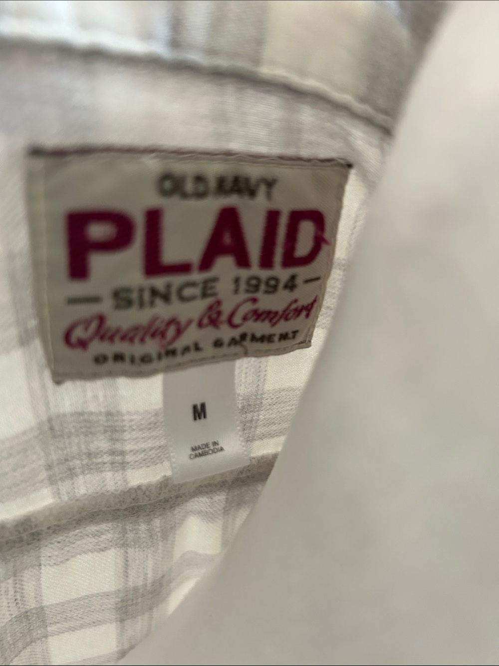 Old Navy Plaid Button-Up in Grey and White plaid - Picture 2 of 8